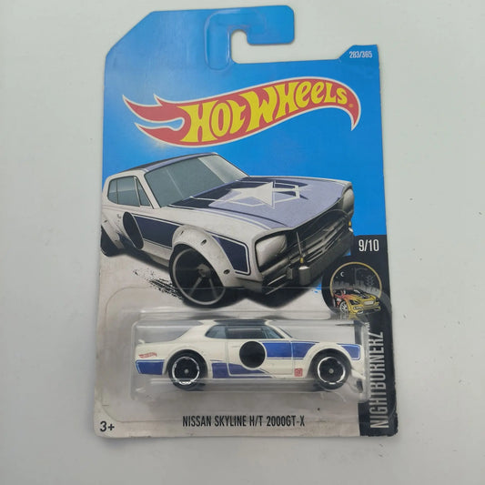 2017 Nissan - HOT WHEELS